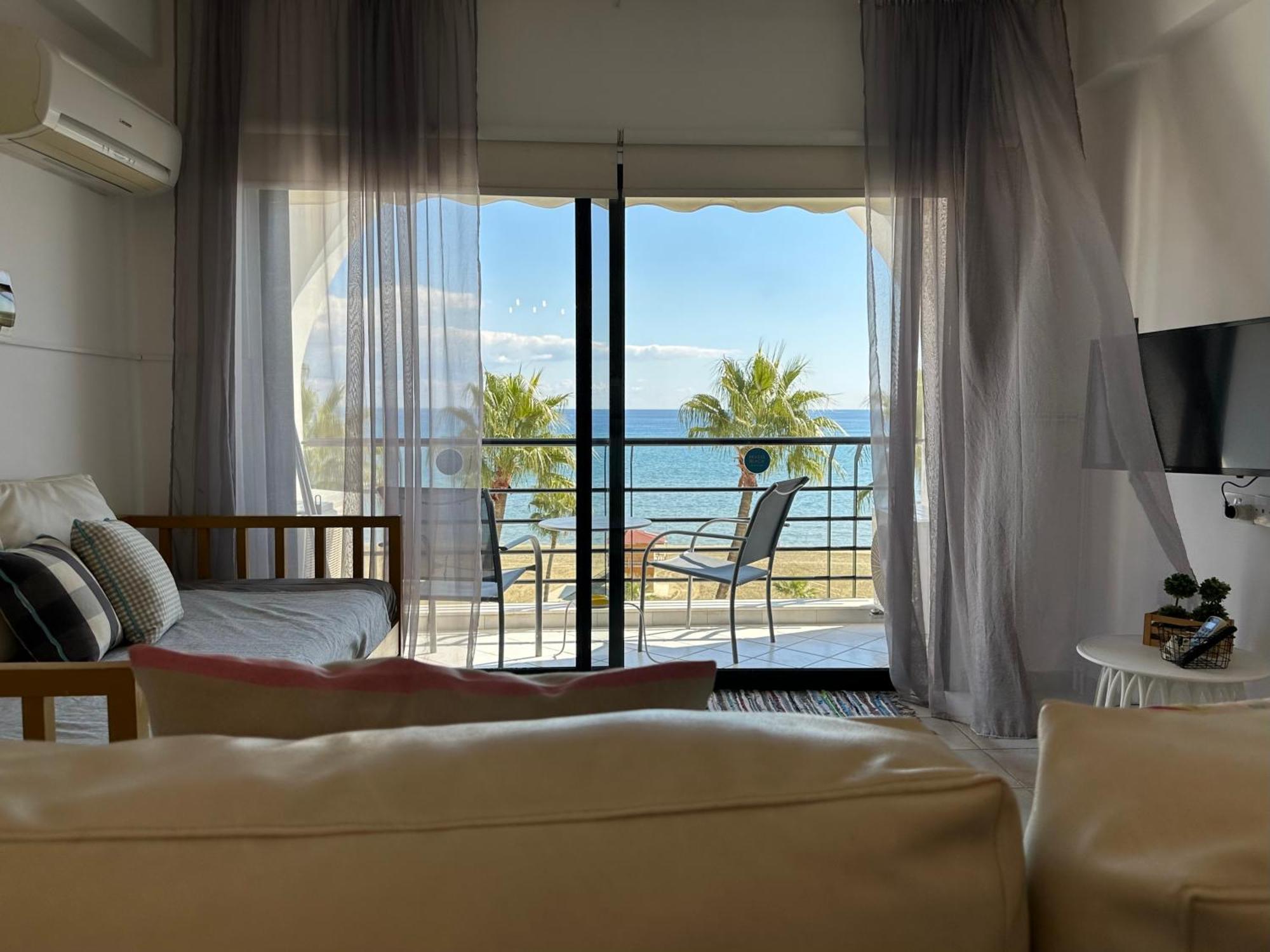 Krasas Beach Larnaca Bagian luar foto